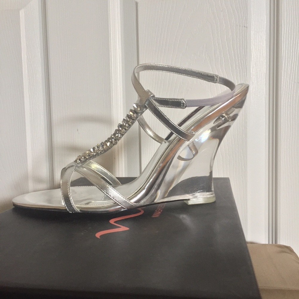 Nina Manuela Clear Sandals